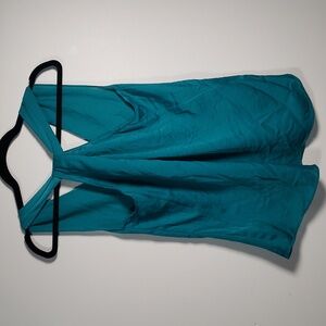 🧑‍🎄10/10🧑‍🎄💙Le chateau cute top in M p2p 19💙